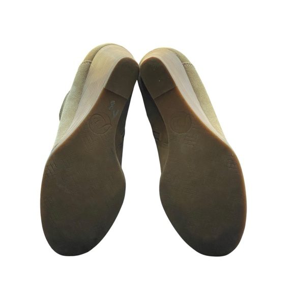 Lucky Brand Yekeena Wedge Camel Color Wedge Bootie size 7.5 - Picture 15 of 16